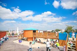 -小蜜蜂农场(凯德七宝购物广场店)