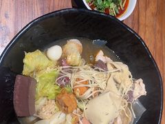 -万记麻辣烫国展总店