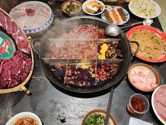 -周小明火锅(黑金冠社区店)