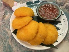 Golden虾饼-浩海火燒雲傣家菜(静安芮欧店)