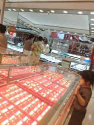 -安徽好百年珠宝城(宁国路店)