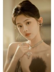 -克拉女神写真馆·匠心定制