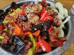 -溢心园香河肉饼总店