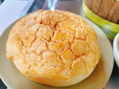 菠萝包-琼海·狮椰美食楼