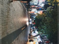 -吴山路夜市