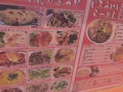 -拉面莊夢語＆中华料理八椿