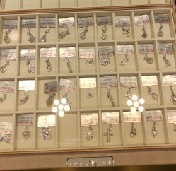 -老鳳祥(周浦万达广场店)