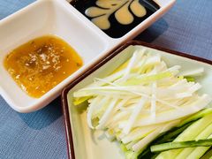 枣香酥烤鸭-卯火锅(人和协信店)