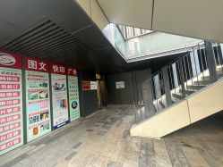 -UGIRL有个美甲