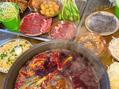 -黄潇洒老火锅(九眼桥宏济巷店)