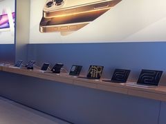 -Apple零售店(华贸购物中心店)