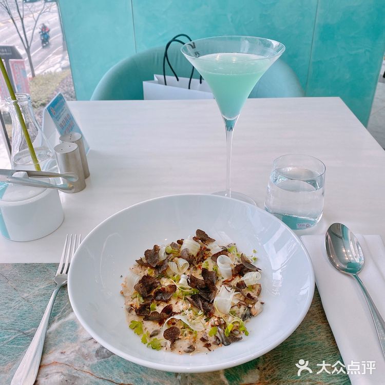 上海Tiffany Cafe探店