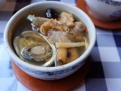 鲍鱼炖鸡-小粤楼·怀旧粤菜(万辉国际广场店)
