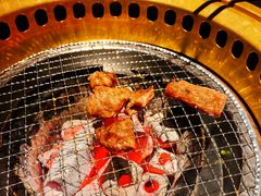 -山川小町·极番烧肉(新地假日广场店)