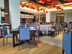 -静之湖湖畔餐厅