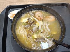三鲜顶汤面-好麺世家海鲜面馆(新建中路店)