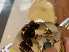 -平望服务区·停车场