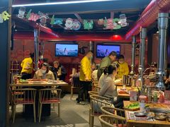 -青瓦炭韩潮烤肉(花园道店)