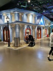 -点点梦想城(鑫苑都汇店)