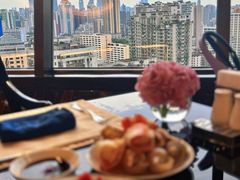 -广州花园酒店-凌璇阁360度高空海鲜自助餐CAROUSEL