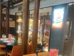 -阿瓦山寨·湘菜现炒·剁椒鱼头王(咸阳总店)