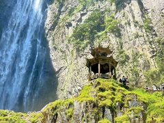 -刘伯温故里景区百丈漈