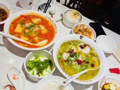 -渝是乎酸菜鱼(龙旗购物中心店)