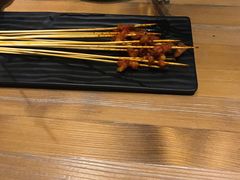-临界音乐酒馆·小龙虾·江湖菜(华熙LIVE·鱼洞店)
