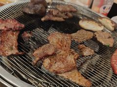 -青瓦餐厅·生鱼片·韩园烤肉(西塔店)