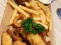 -必胜客(东大桥店)