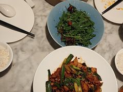 -雀蓝川菜(奥体广场店)