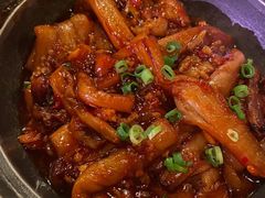咸鱼茄子煲-胡桃里音乐酒馆(白云五号T5 MALL店)