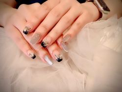 -沫儿·美甲美睫·半永久·皮肤管理