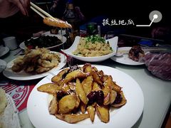 -吴记酱骨炖菜馆(西大直街店)
