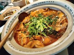 鱼头特色家常烧-魏铭鱼头捞饭(晋阳路店)