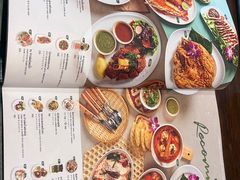 -Chom Cafe and Restaurant