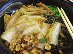 全家福干捞螺蛳粉-怂猫抓子·成都冒烤鸭
