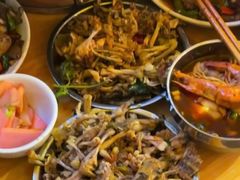 -鸿顺老铁锅美蛙鱼府(解放碑店)