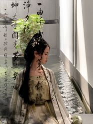 -一揽芳华汉服旗袍体验馆(拙政园店)