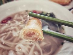 -鸿记越南牛鸡粉