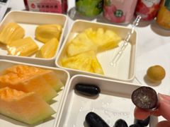 -涨巢·潮玩水疗局