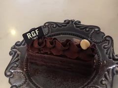 -RGF(巨鹿路店)