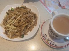 -香港新发烧腊茶餐厅(书城店)