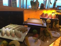 -黄金海景大酒店-旋转餐厅