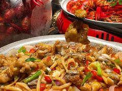 螺蛳蛙蛙锅-辣皇朝小龙虾(六一店)