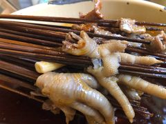 -拈签一笑黄牛肉辣卤串串