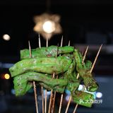 羊肉火锅配烧烤，舌尖上双重享受！