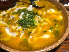 -东家小院金汤酸菜鱼(南阳路店)