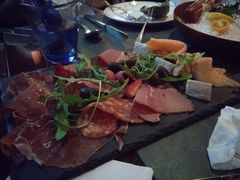 烤肉拼盘-YUE·6·西式融合餐厅(外滩六号店)