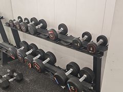 -乐刻运动健身(同曦假日百货店)